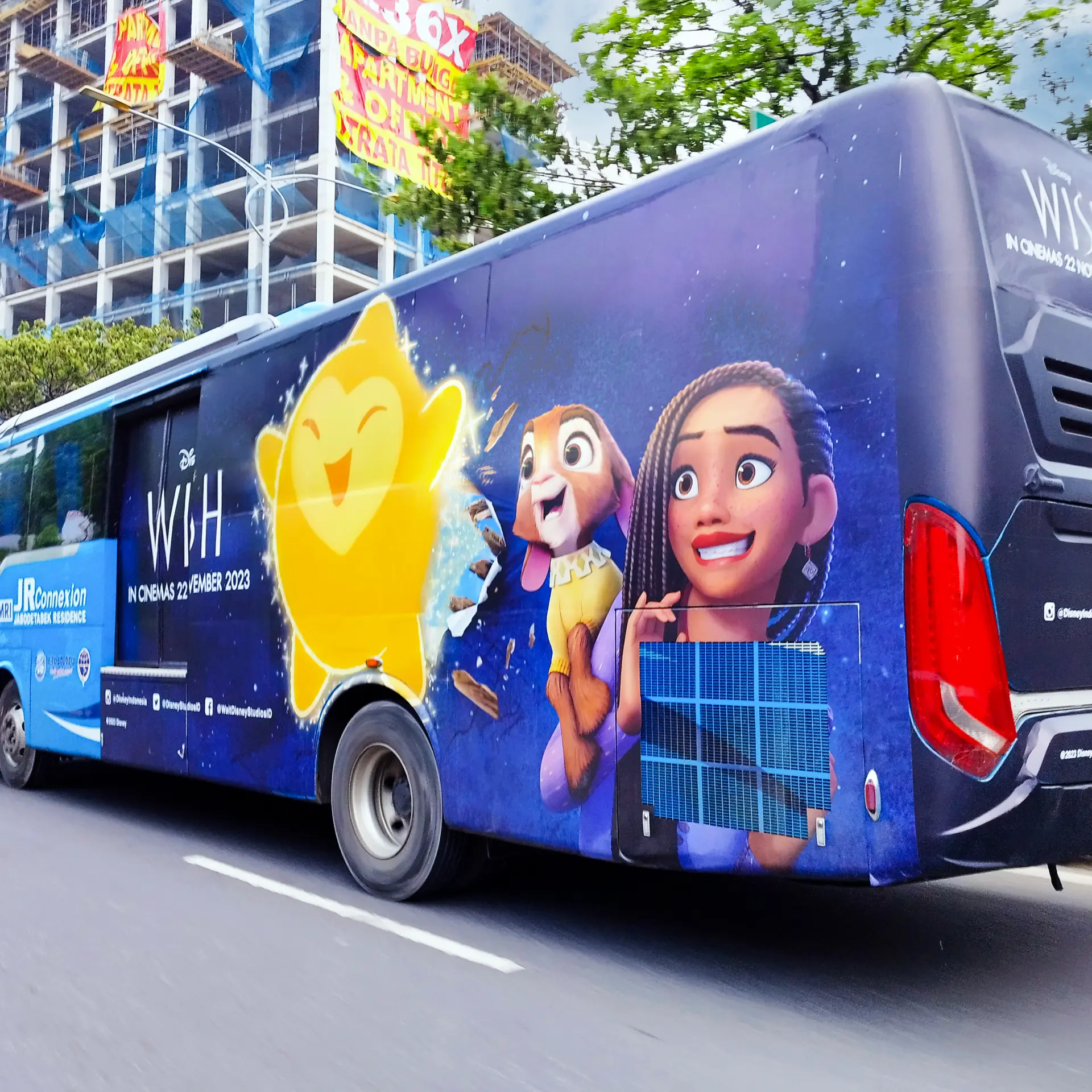 Bus Transjabodetabek – 8infiniooh